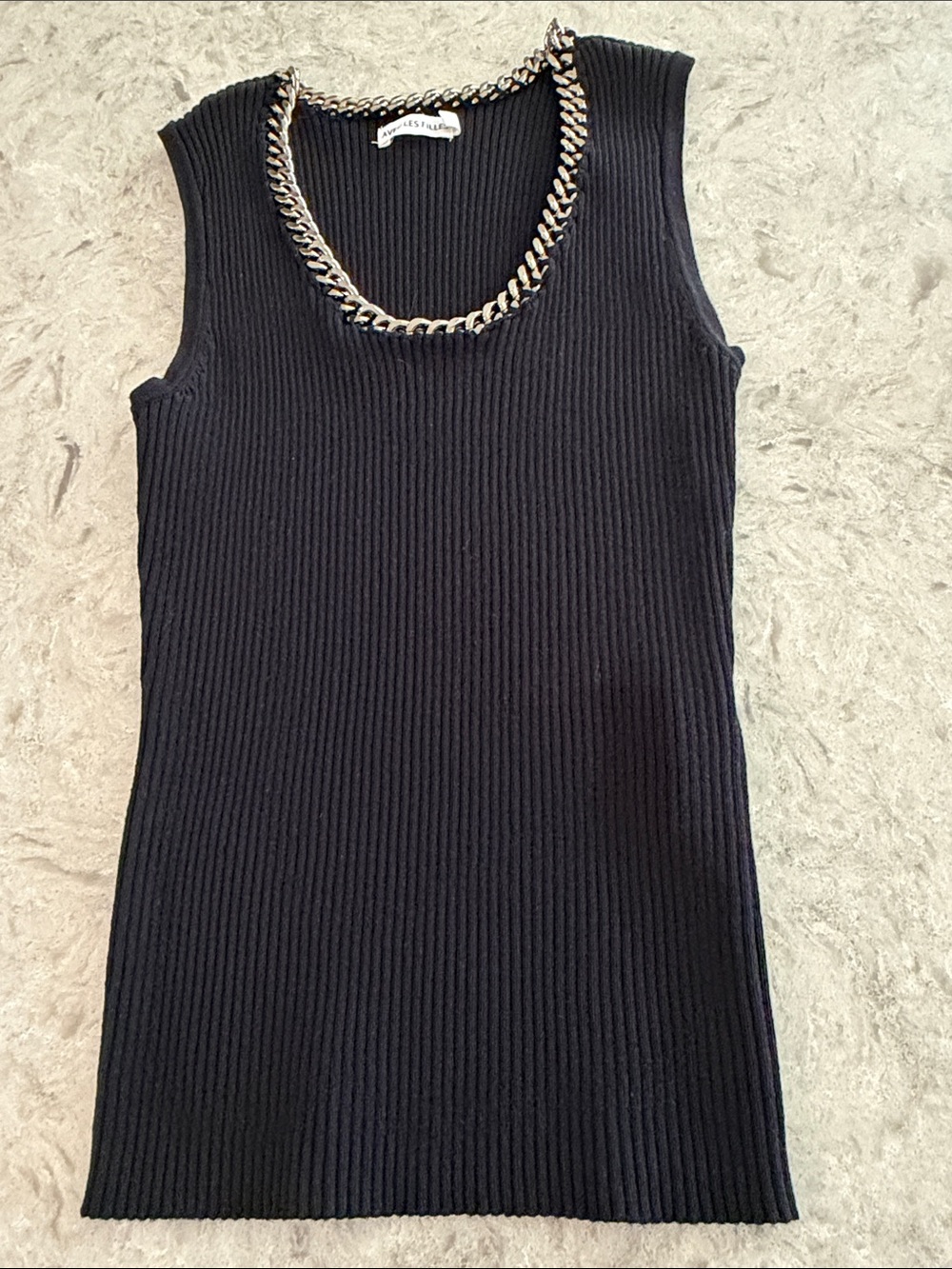 Sleeveless Ribbed Chunky Chain Tank top - Picture 2 of 5